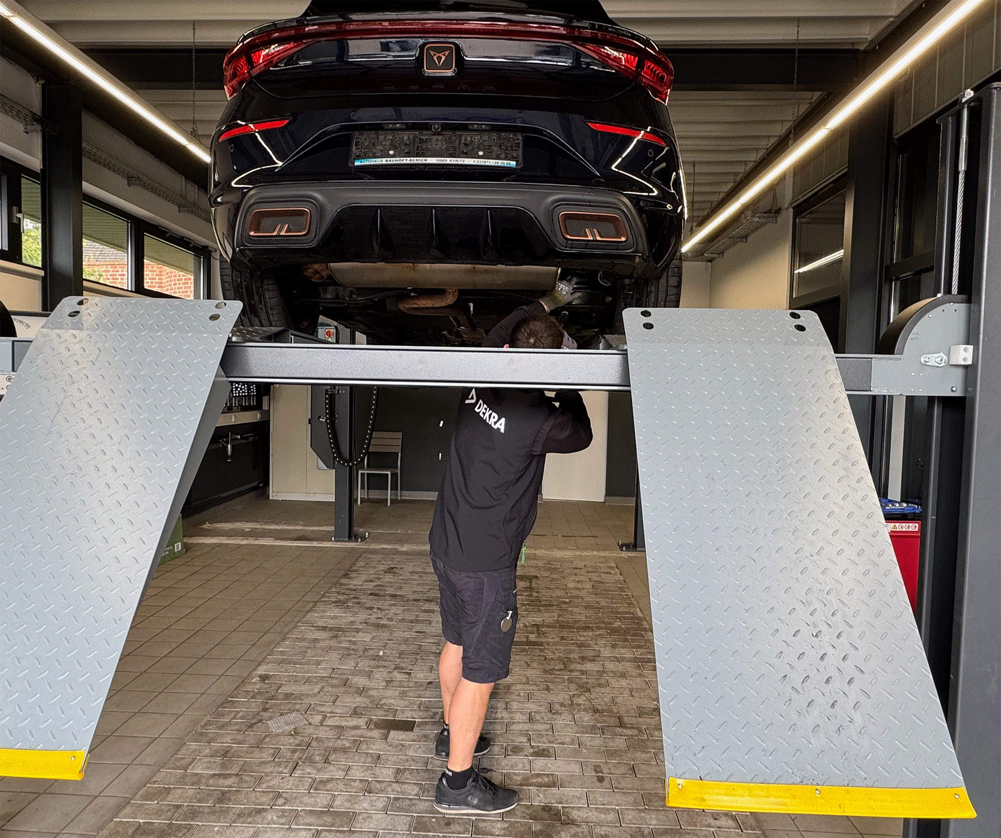Werkstatt & Service